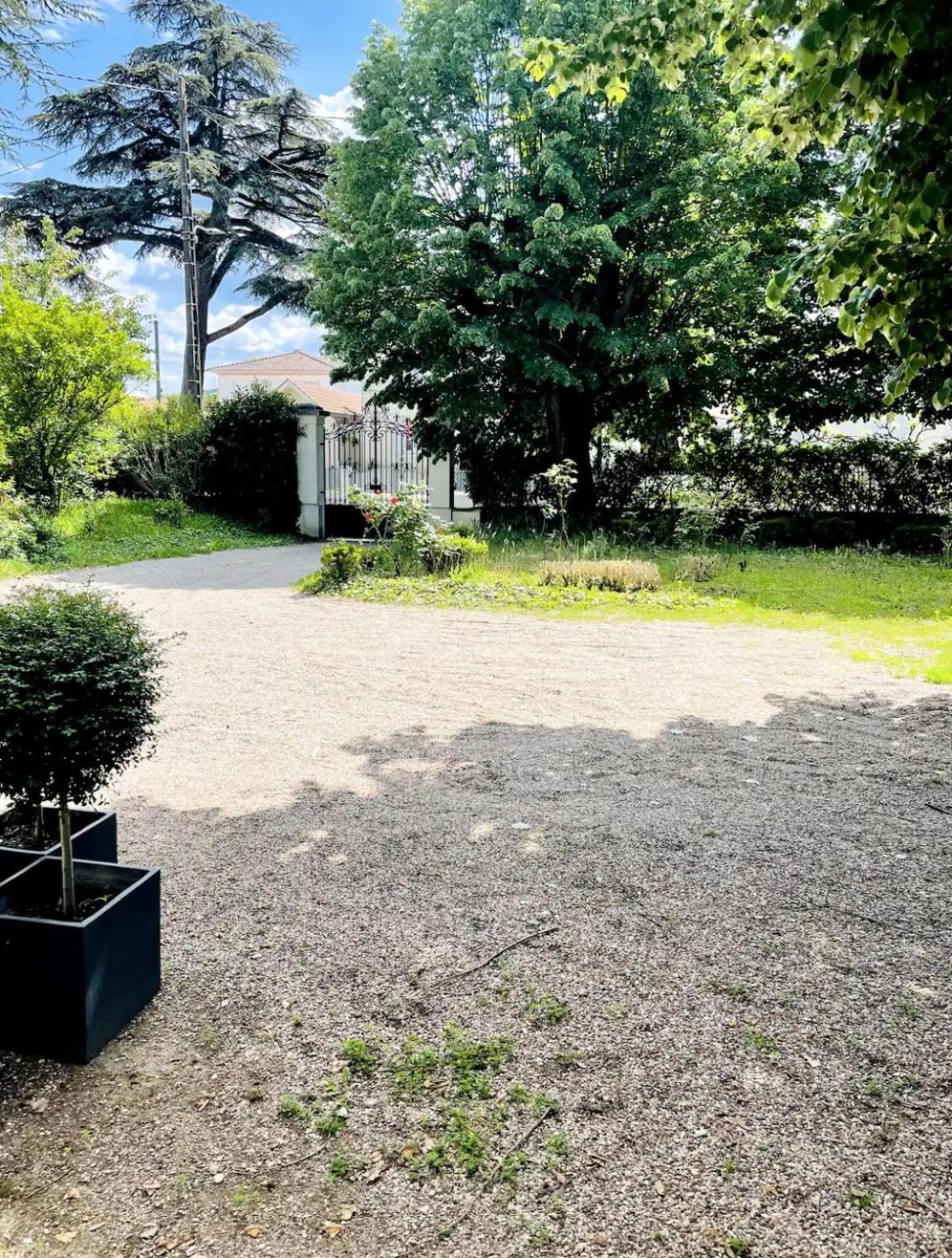 La Maison De Romance D'Hauterive Villeneuve-sur-Lot Exterior foto